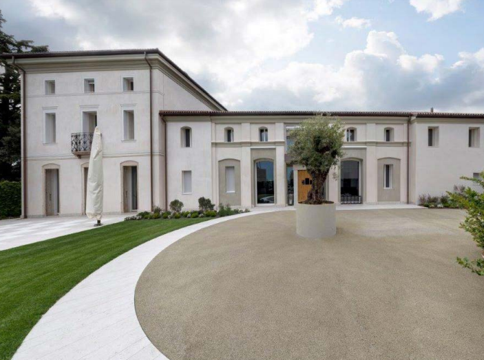 Tecnologia e stile per un mondo di lusso